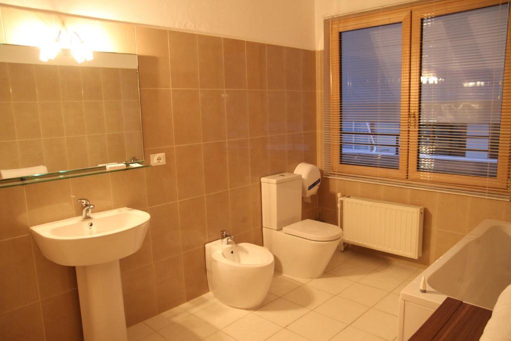 Hotel De Paris Tirana Ruang foto