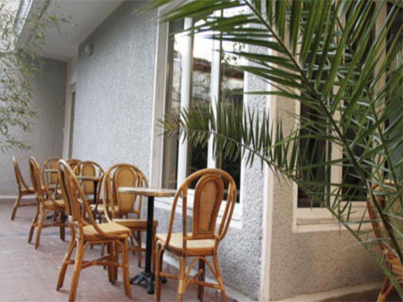 Hotel De Paris Tirana Bagian luar foto