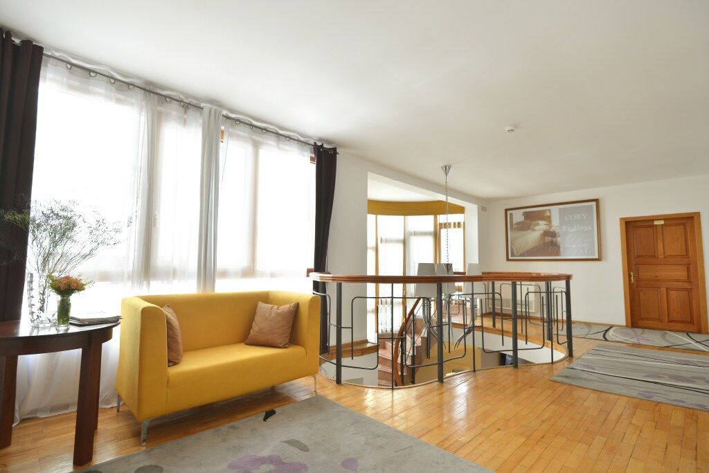 Hotel De Paris Tirana Bagian luar foto